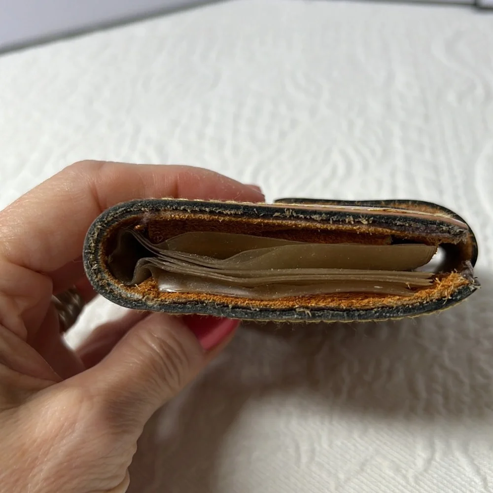 ⭐️🌸Vintage leather bifold wallet plastic picture slots coin purse boho retro - Picture 3 of 12